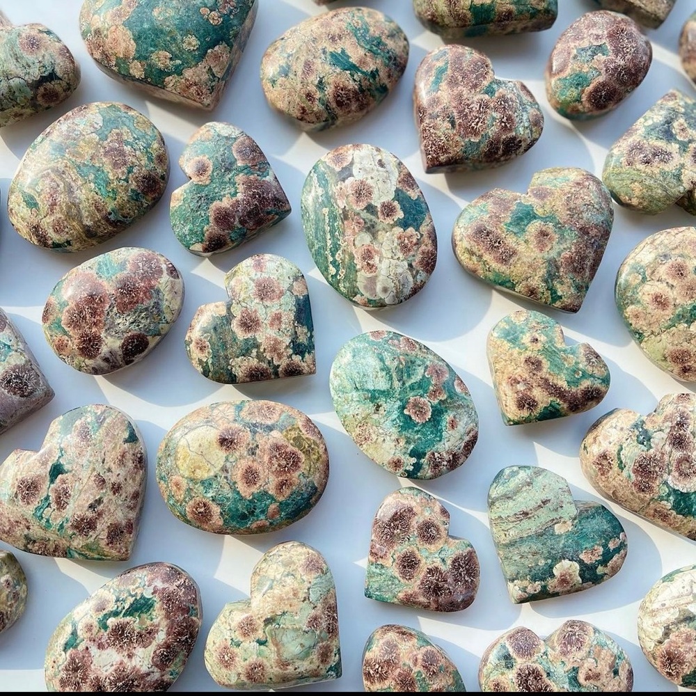 Green Flower Jasper Crystals - Picture 1 of 6